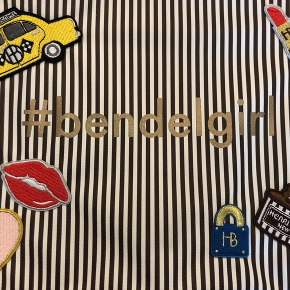 Henri bendel cosmetic pouch - Picture 7 of 8